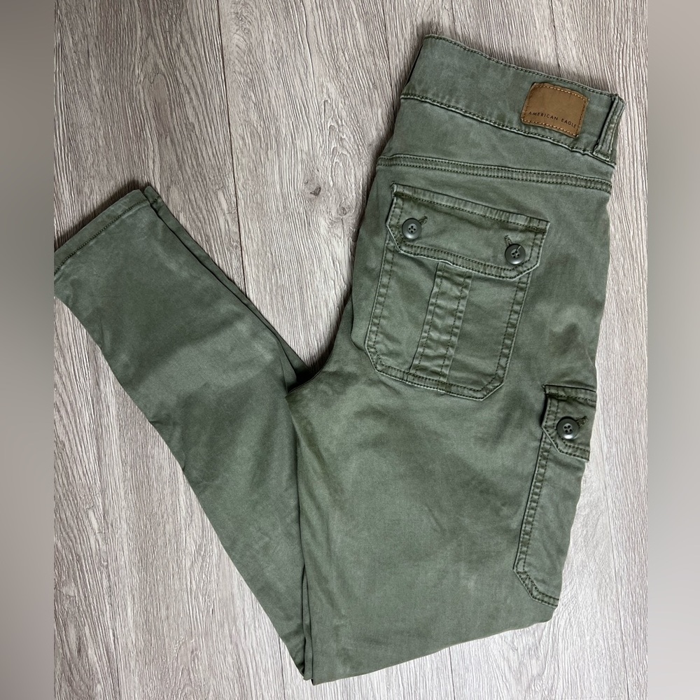 Women’s Cargo Jeans